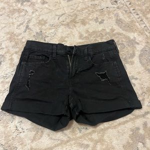 Old Navy Mid-Rise Black Wash Ripped Boyfriend Jean Short, 3 inch inseam, Size 4